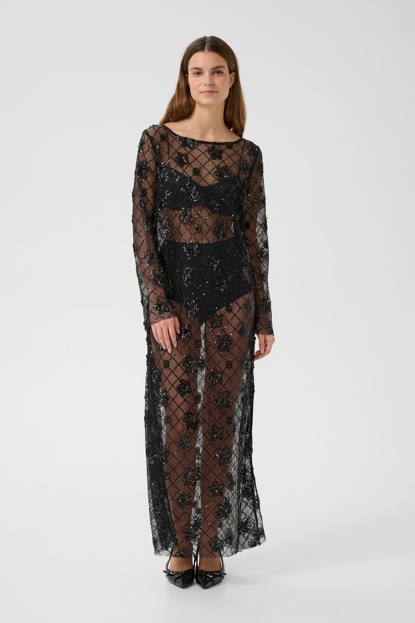 Brynn kjóll frá Karen by Simonsen