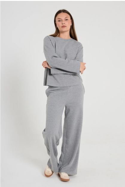 Ember peysa frá Freequent