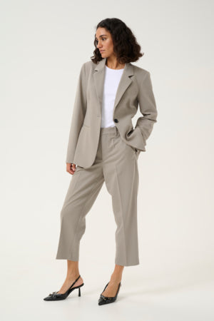 Sakura blazer frá Kaffe