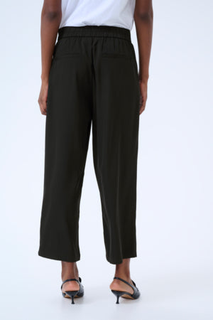 Mille cropped buxur frá Kaffe