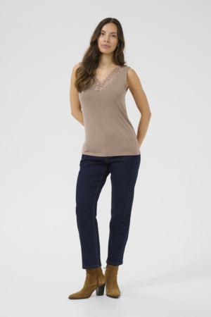 Trulla toppur frá Cream