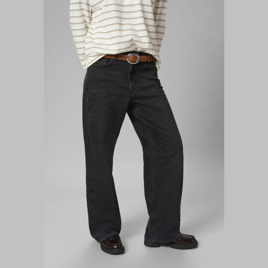 THE LOUIS 139 HIGH WIDE frá My Essential Wardrobe