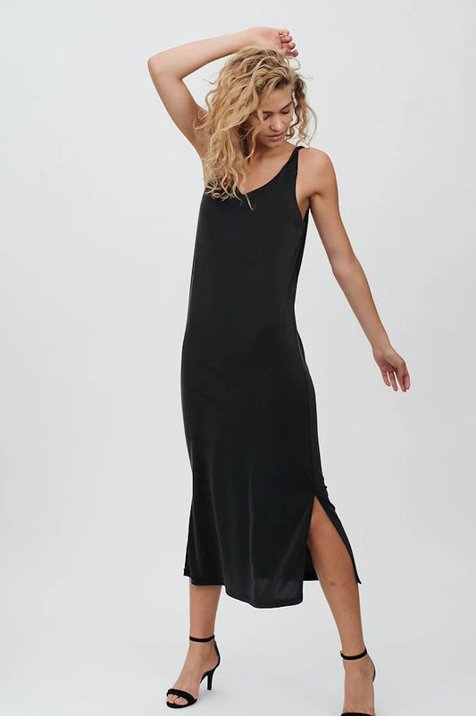 Saga kjóll frá Denim Hunter