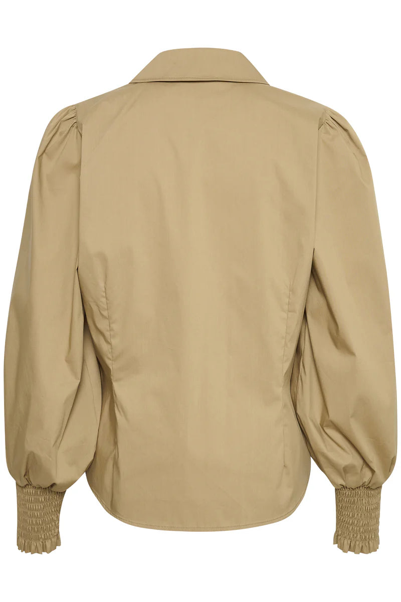 Alba blússa frá Karen by Simonsen