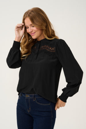 Tiffany blússa frá Culture