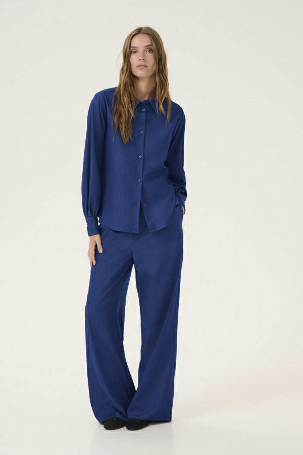 Ravi skyrta frá My Essential Wardrobe