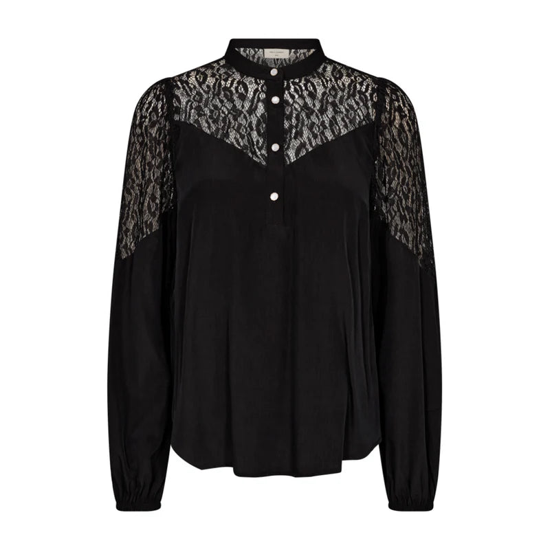 Vialu blússa frá Freequent