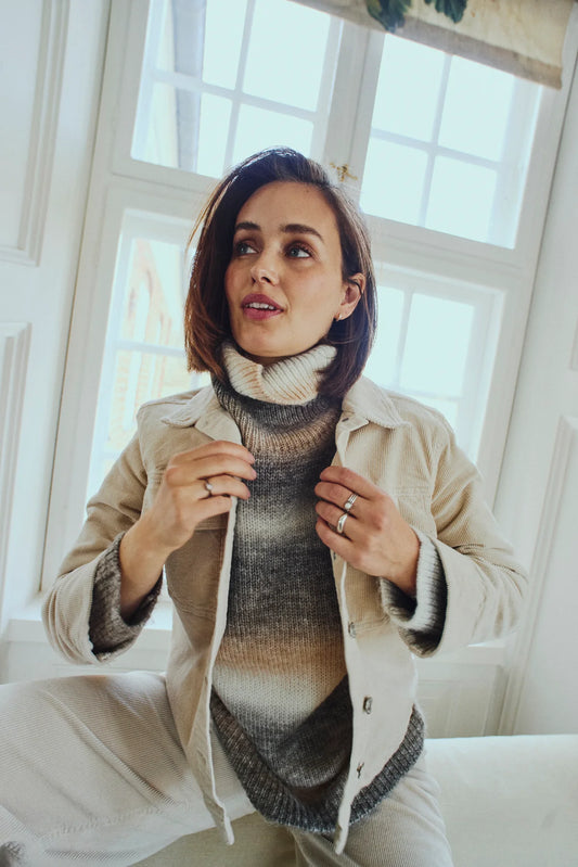 Sasu peysa frá Freequent