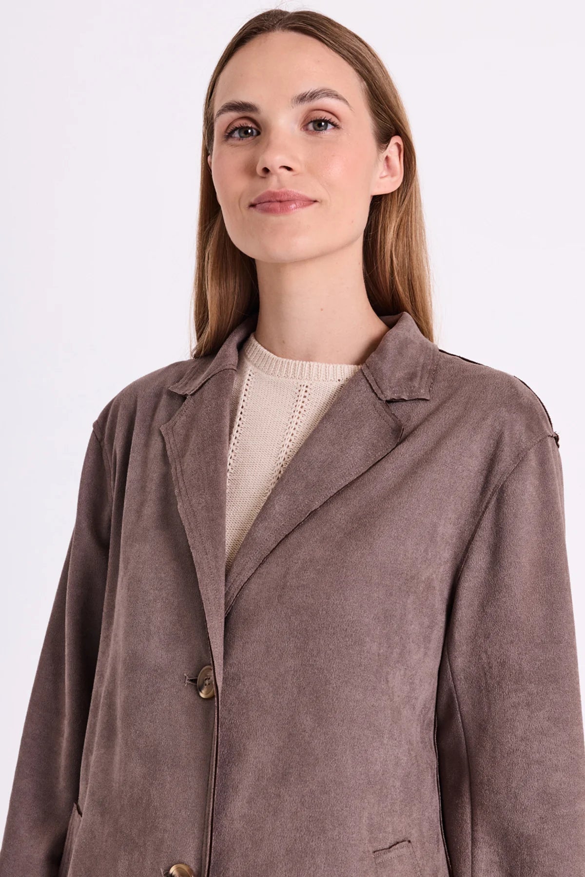 Dyvia jakki frá Freequent