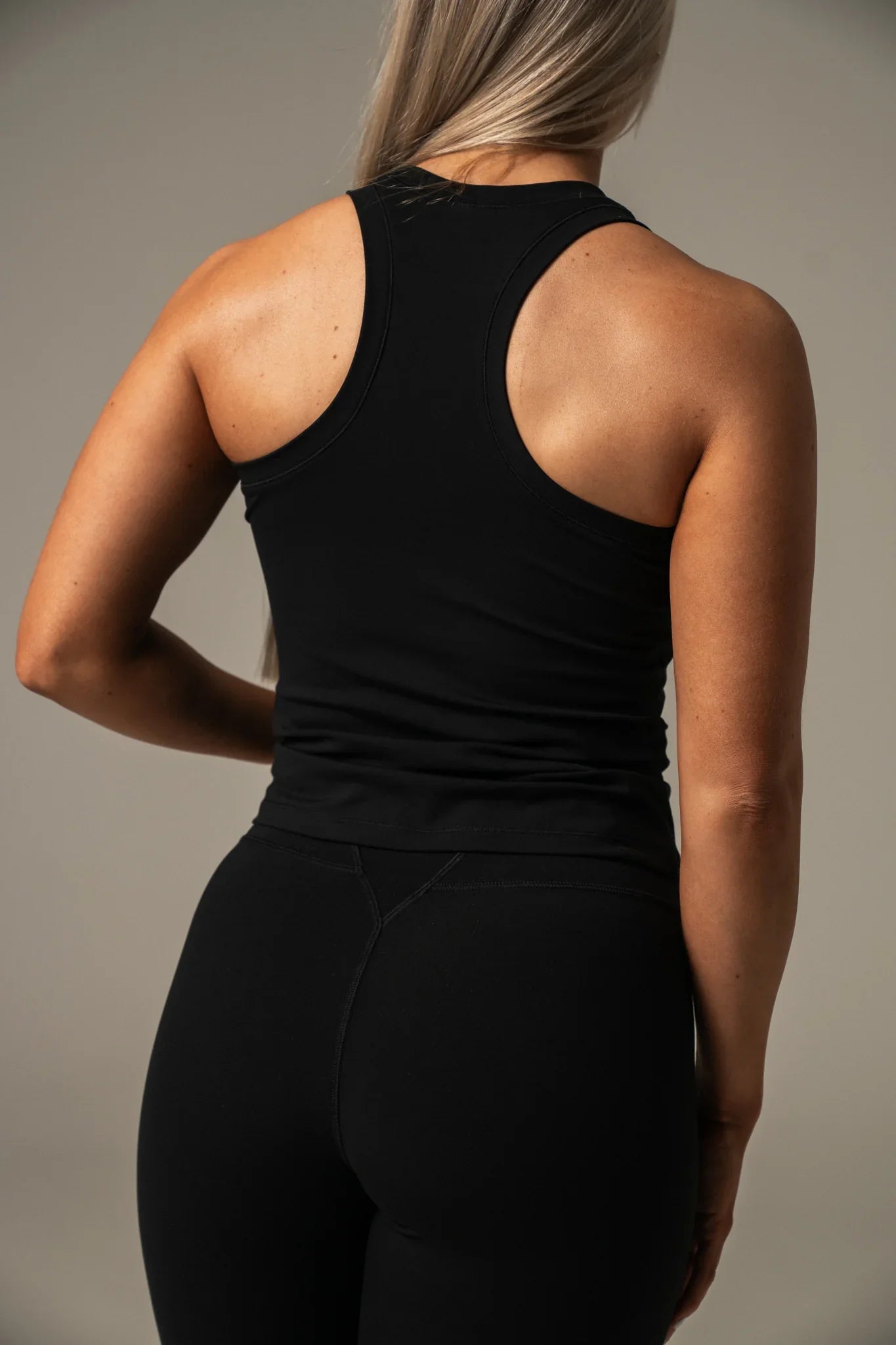 Nelly hlýrabolur frá M Fitness