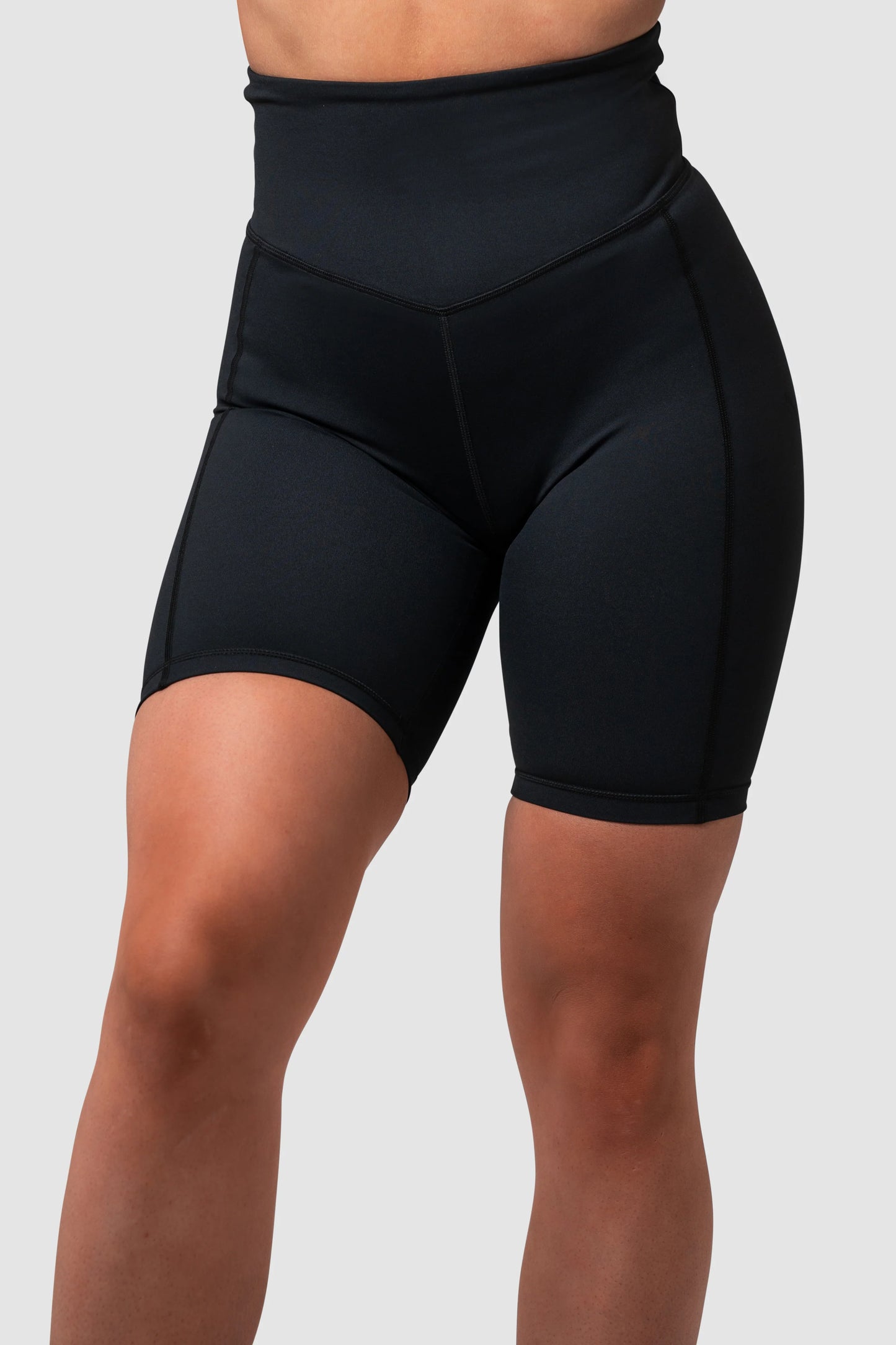 Sæja stuttbuxur frá M Fitness