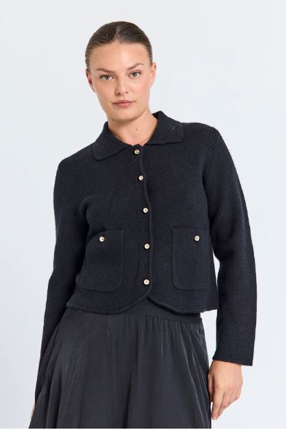 Zana golla frá Freequent