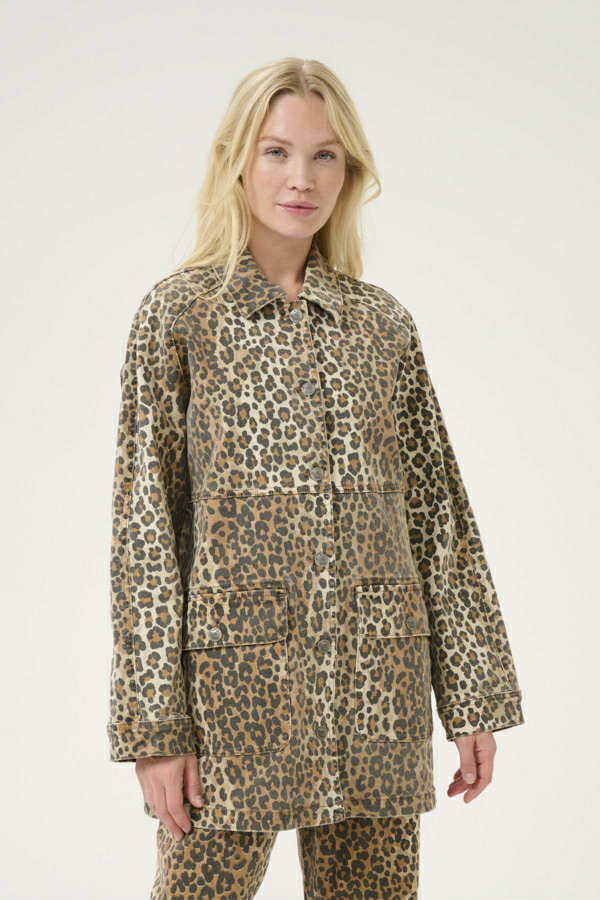 Aliena jakki frá Culture