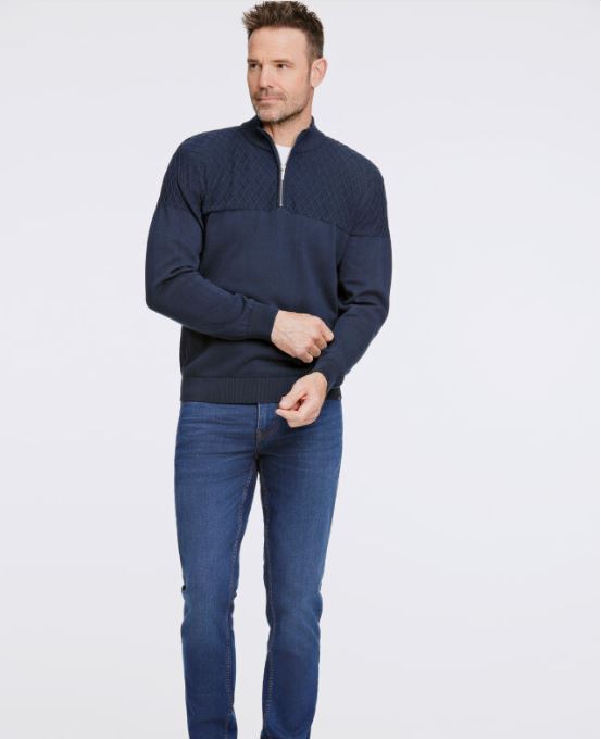 Hálfrennd peysa frá Jack's