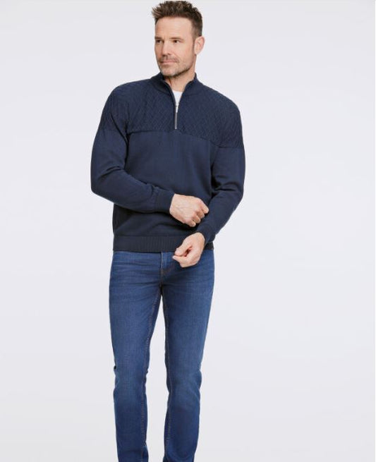 Hálfrennd peysa frá Jack's