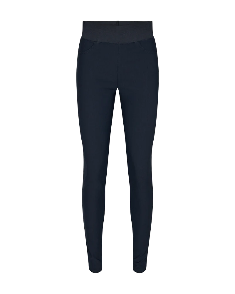 Shantal Power buxur frá Freequent