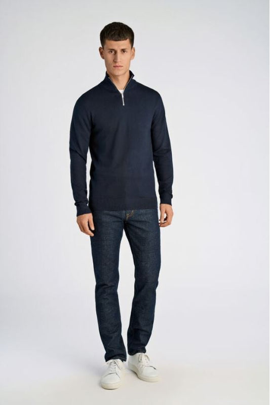 Hálfrennd peysa frá Lindbergh